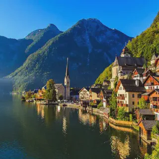 /img/8121-austria-honeymoon-packing.webp