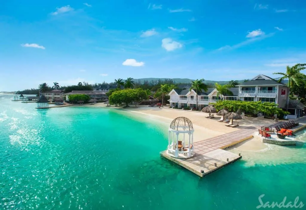 /img/8131-sandals-booking-deals.webp