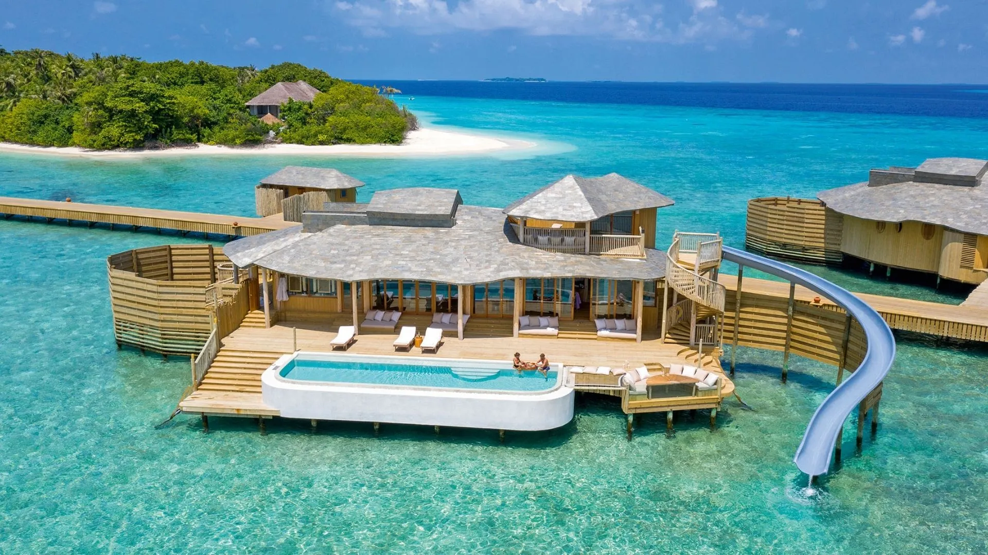 8136 st regis maldives
