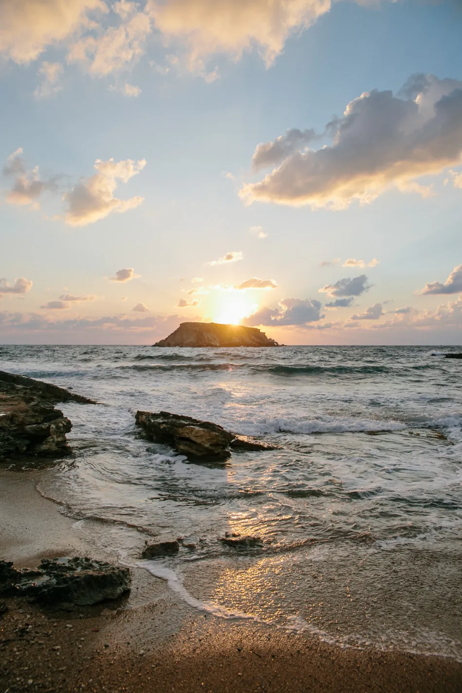 8138 cyprus honeymoon couple