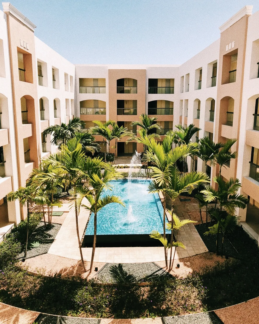 /img/8147-honeymoon-package-booking.webp