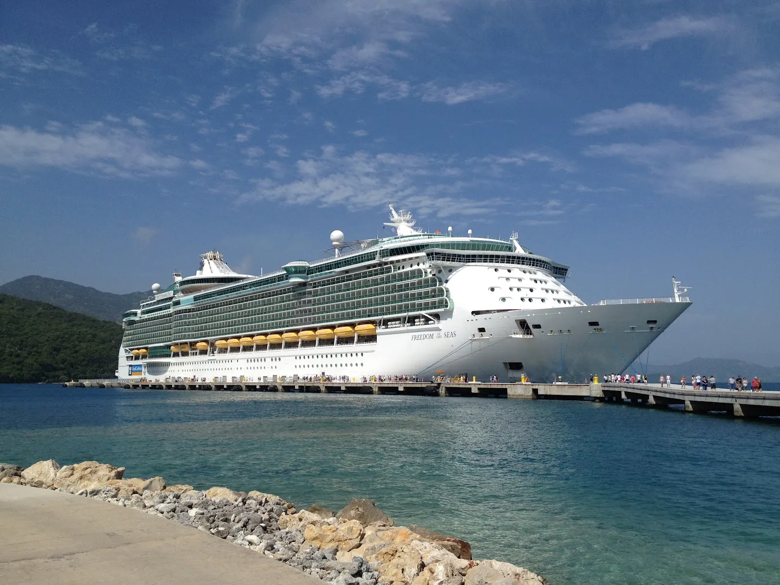 8154 couple caribbean cruise