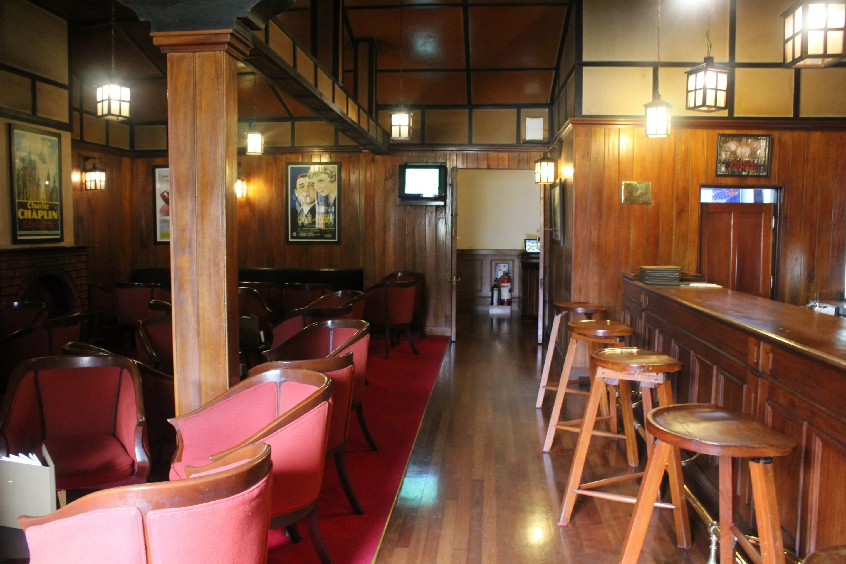 8168 grand hotel nuwara eliya