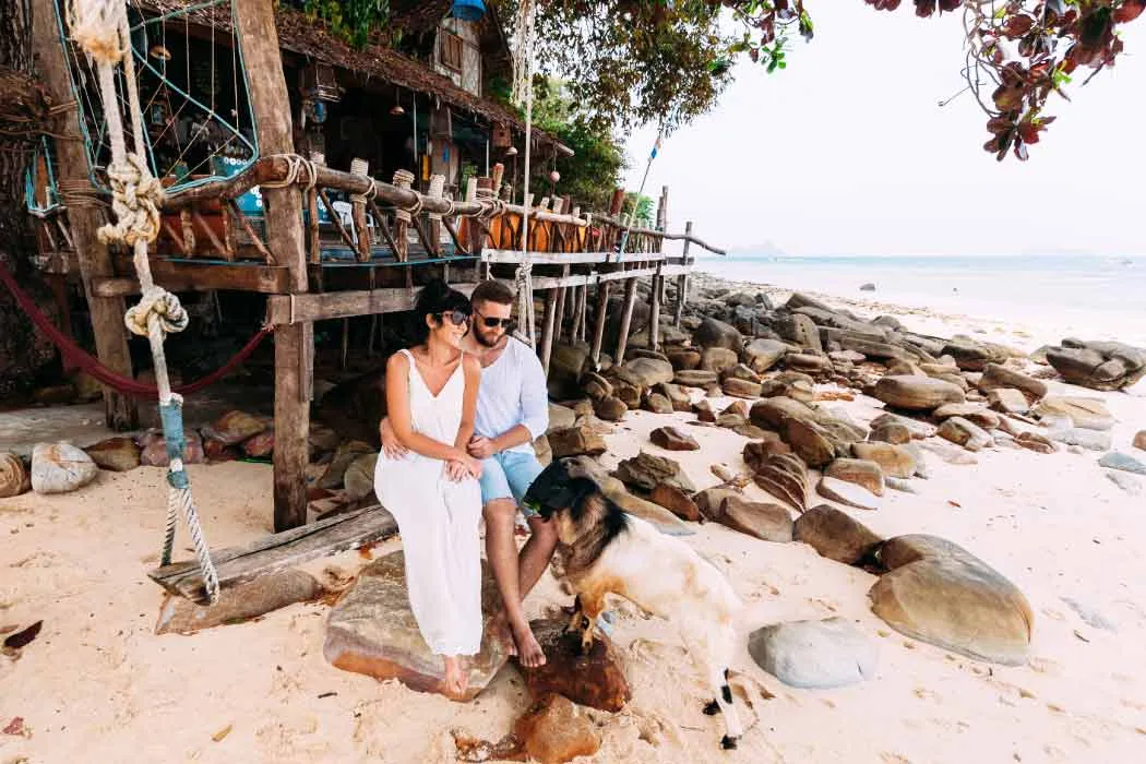 8170 goa resort