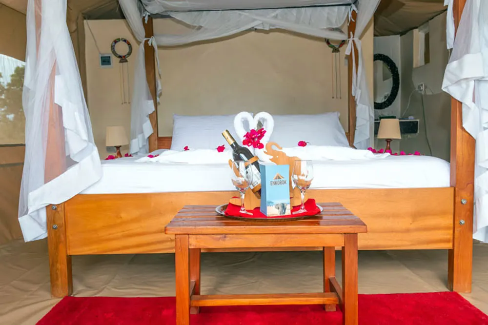 8181 hotel granduca houston suite