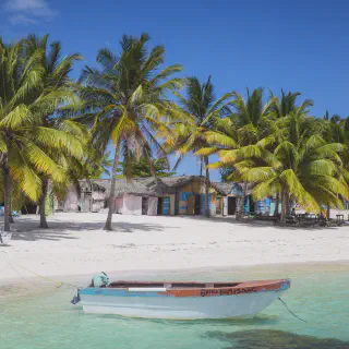 /img/8194-caribbean-beach.webp