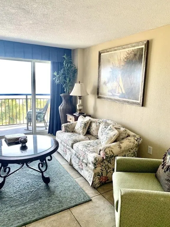 8224 balcony view honeymoon suite