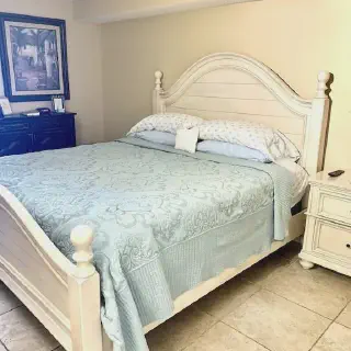 /img/8226-honeymoon-suite-okc-image7.webp