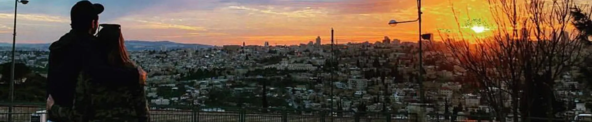 /img/8229-israel-honeymoon-hot-air-balloon.webp