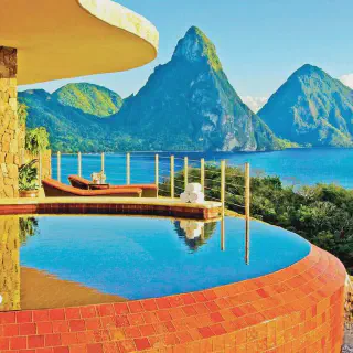 /img/8243-planning-budget-honeymoon.webp