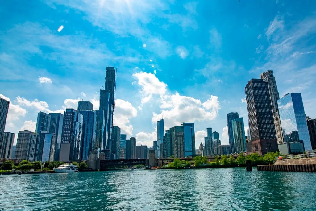 8245 chicago skyline romantic
