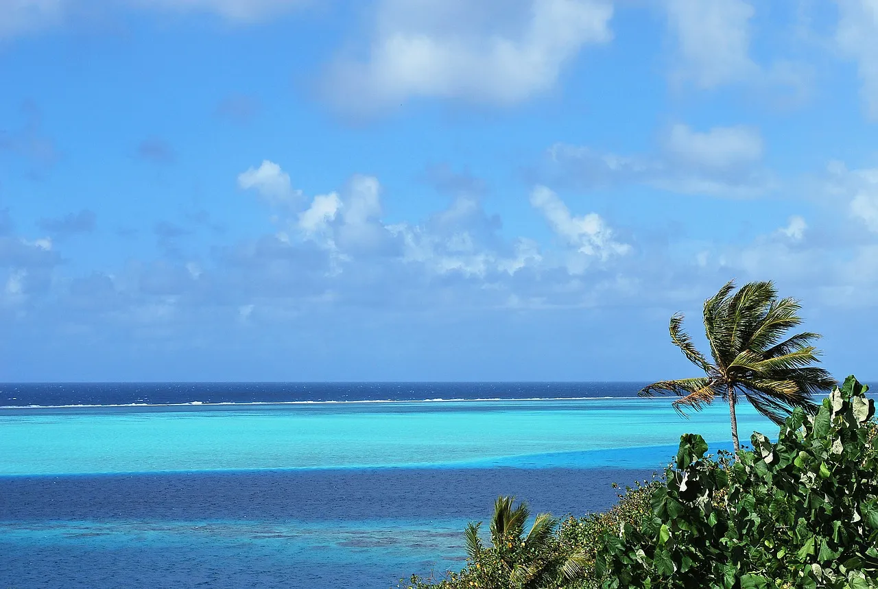 /img/8252-july-honeymoon-packing.webp