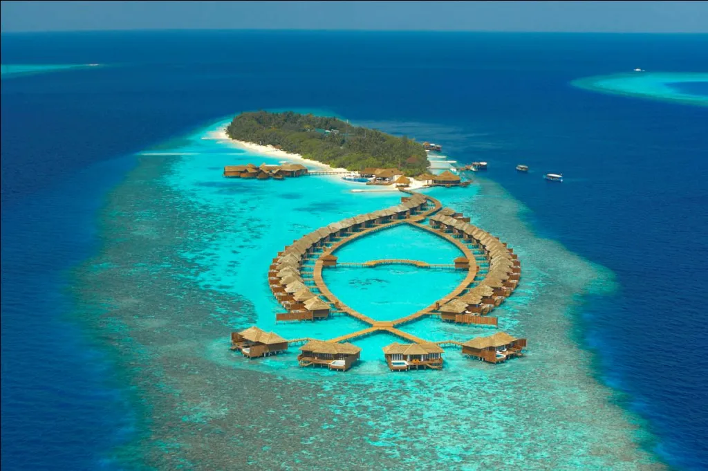 8262 maldives overwater bungalow