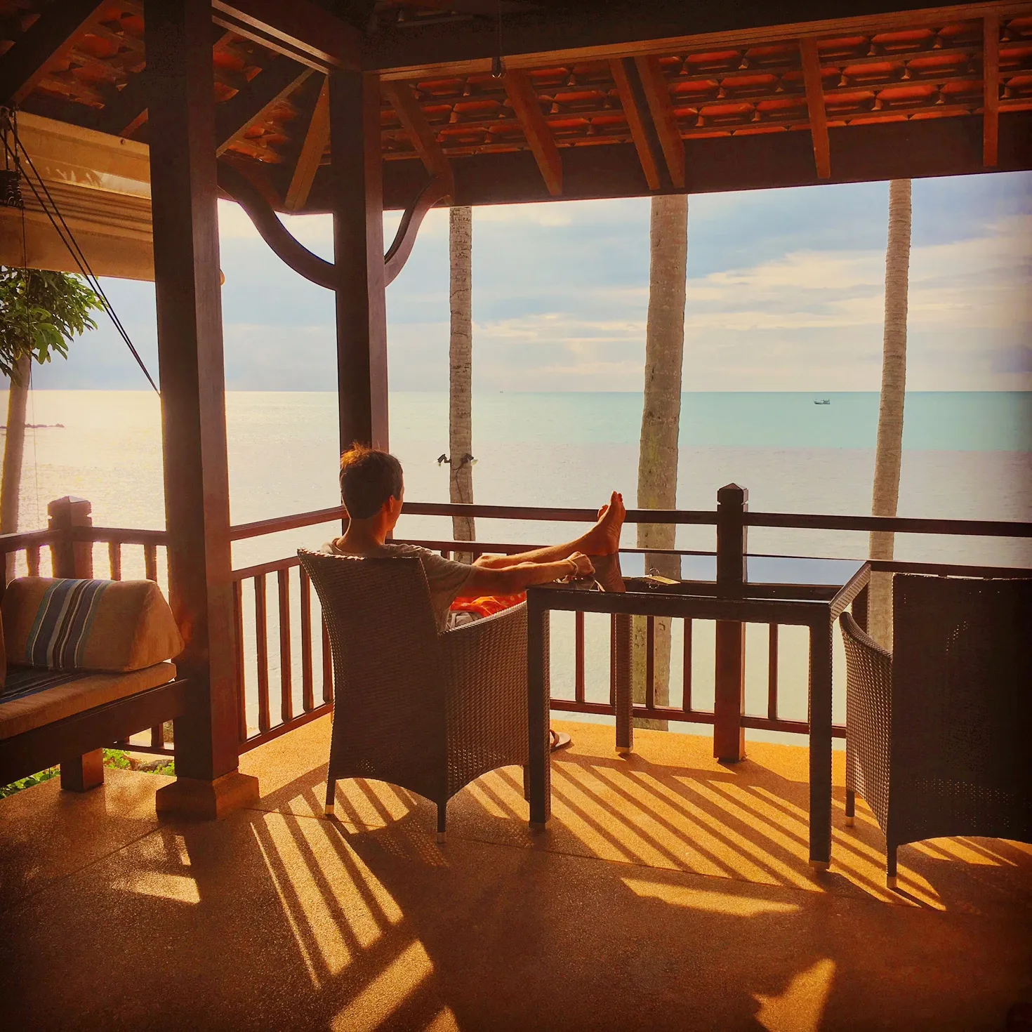 8295 bali honeymoon beach