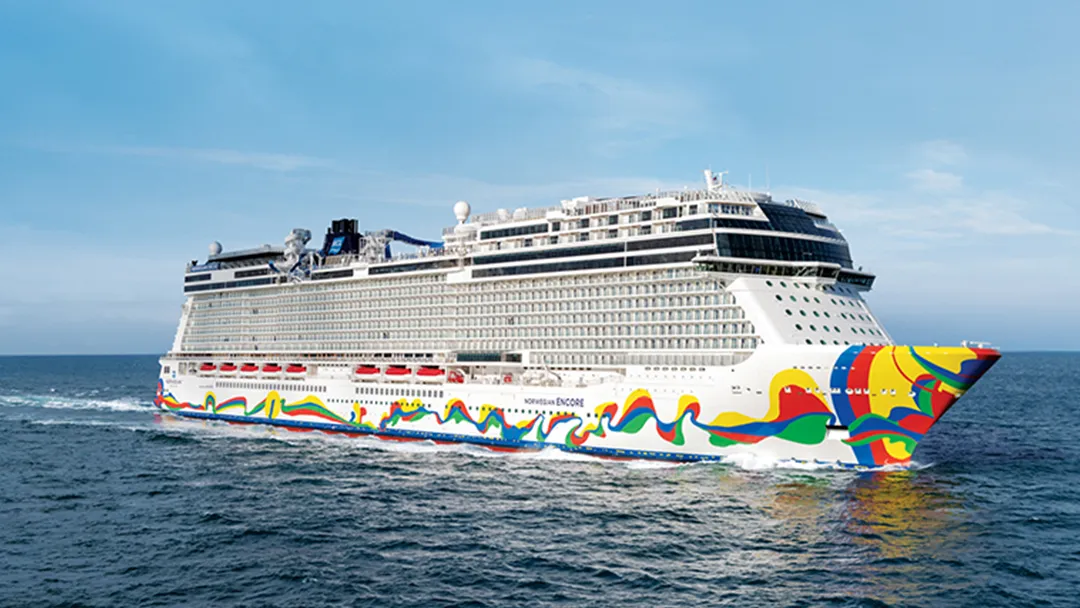 8300 cruise ship spa