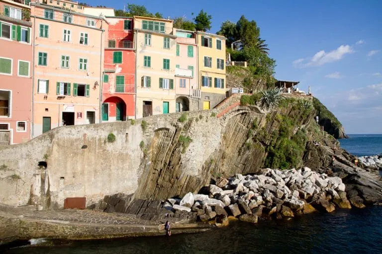 8302 cinque terre wine tasting