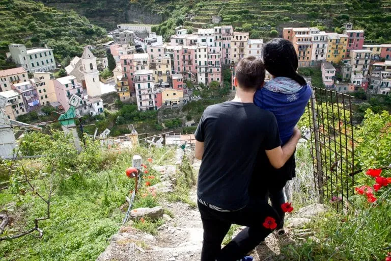 8302 corniglia village