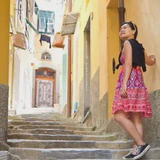 /img/8302-honeymoon-transportation.webp