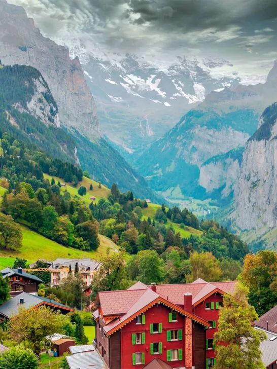 /img/8330-switzerland-couple-travel.webp