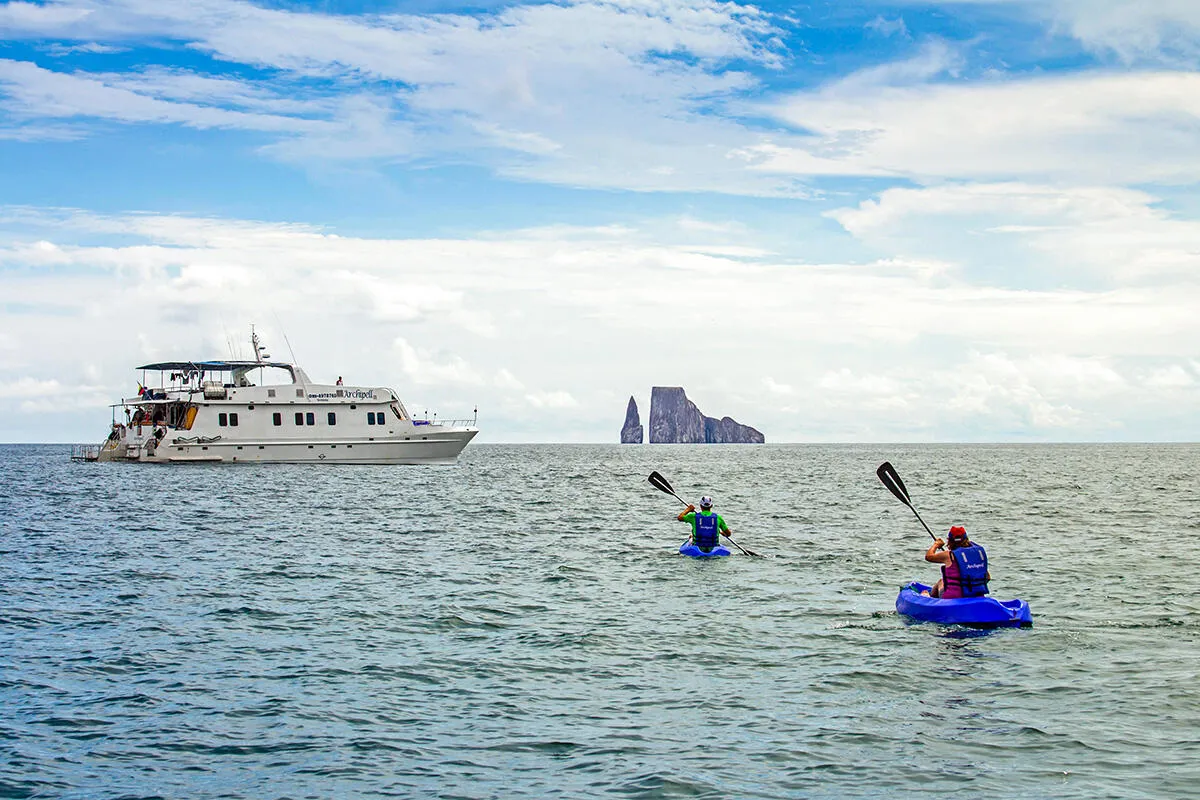 8345 galapagos honeymoon kayaking