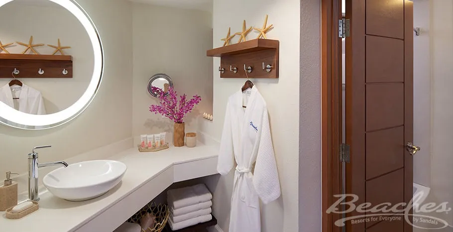 8349 crete beachfront suite