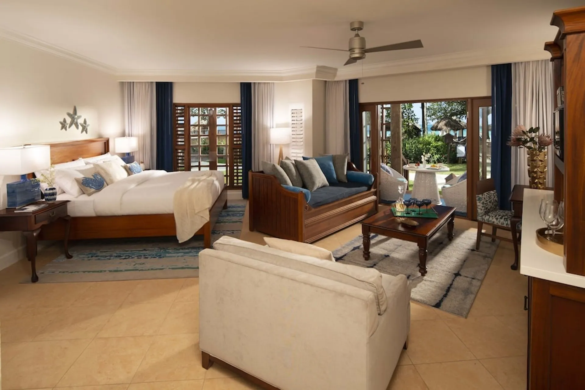 8349 walkout suite amenities