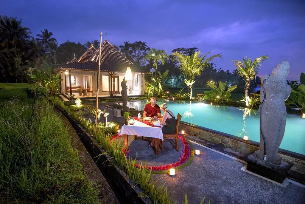 8368 romantic dinner