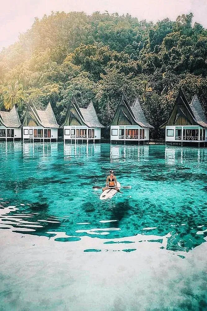 8376 luxury hotel