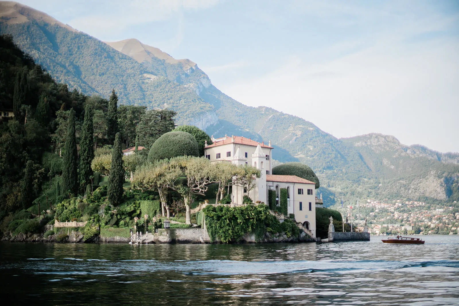 8383 lake como town exploration
