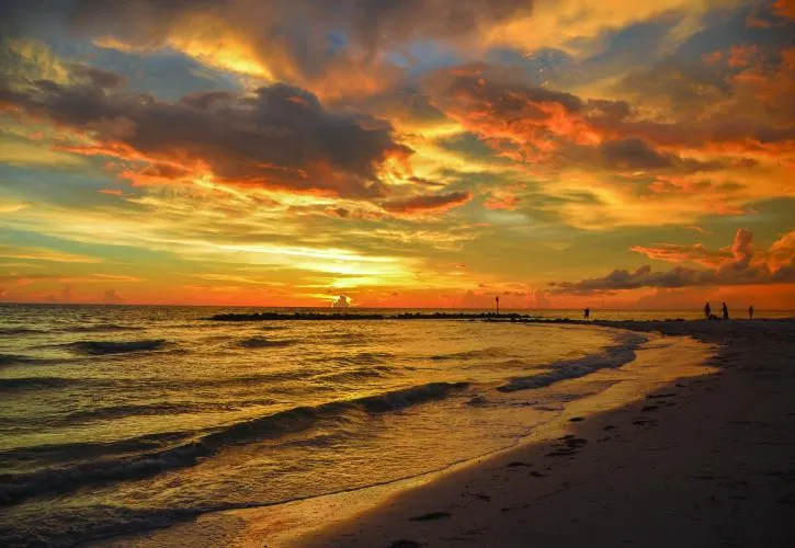 8395 clearwater beach
