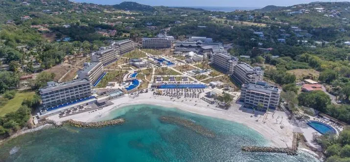 8396 bodyholiday resort