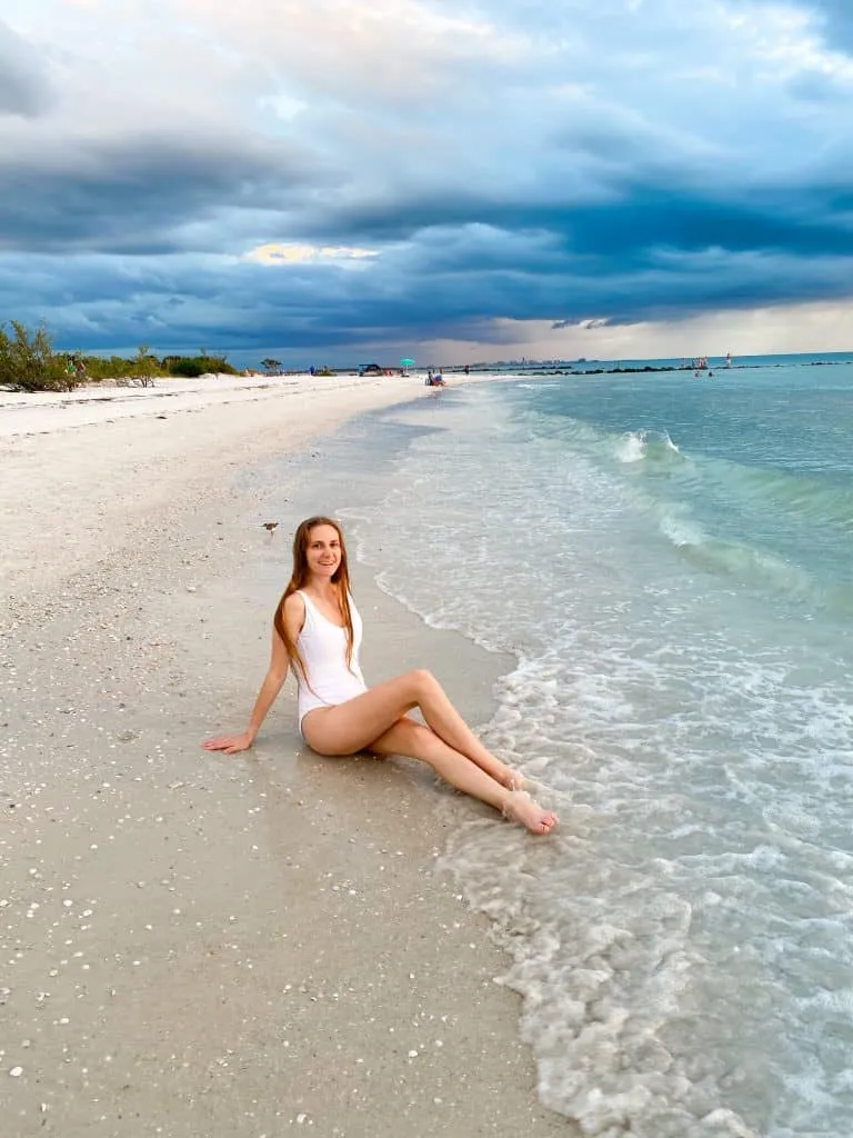 /img/8399-romantic-florida-activities.webp