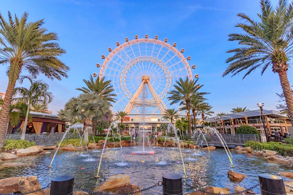 /img/8400-orlando-sunset-view.webp