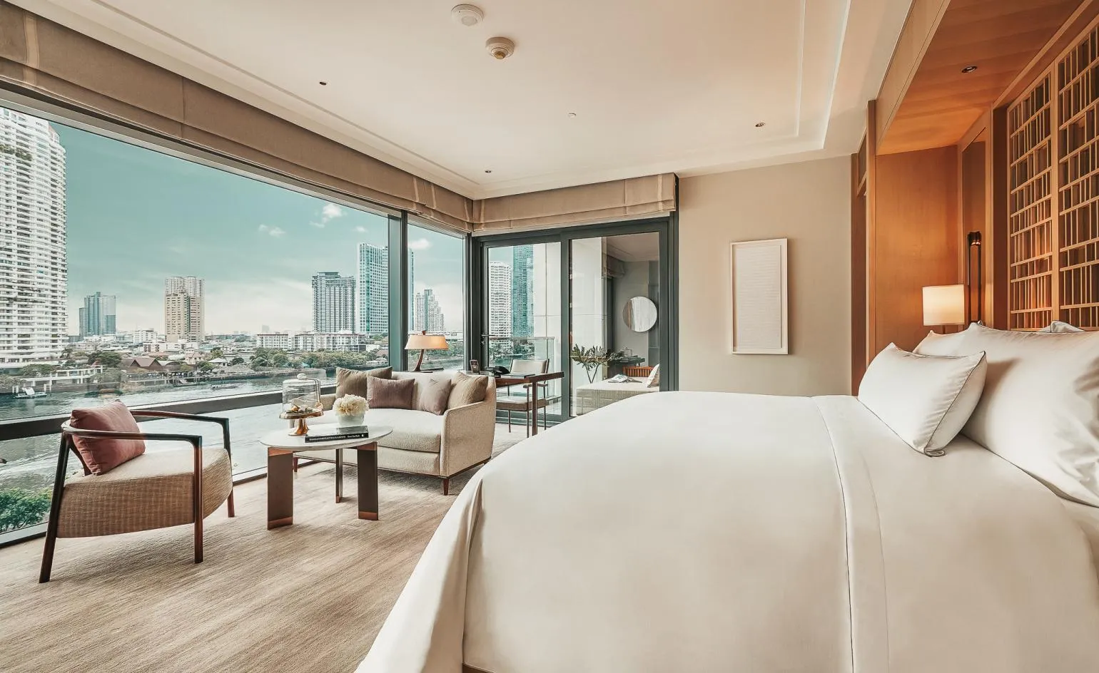 8412 shangri la bangkok