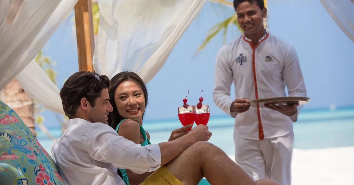 8417 club med honeymoon suite