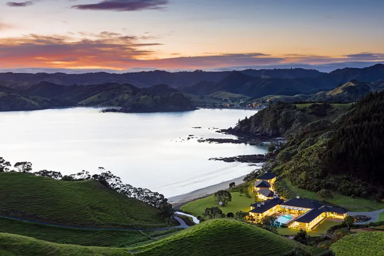 8423 rotorua honeymoon