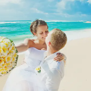 /img/8429-romantic-activities.webp