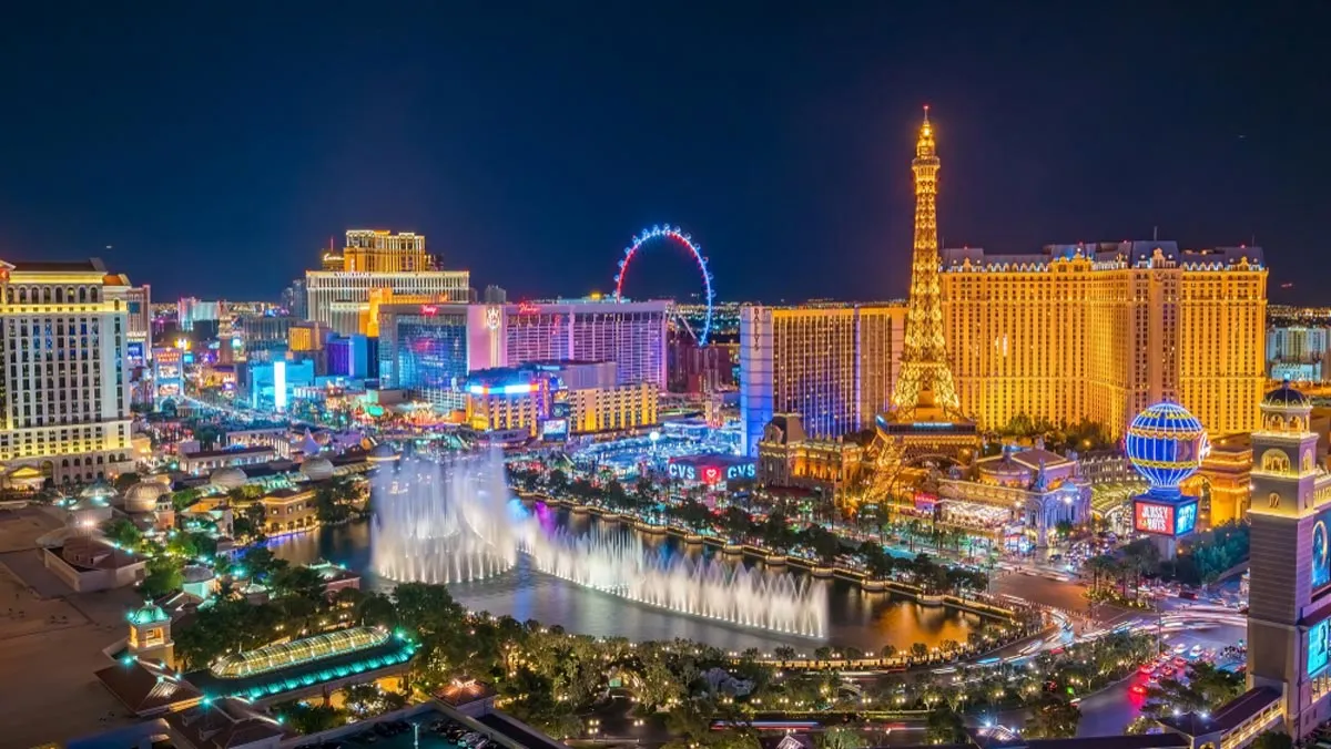 8438 vegas honeymoon attractions