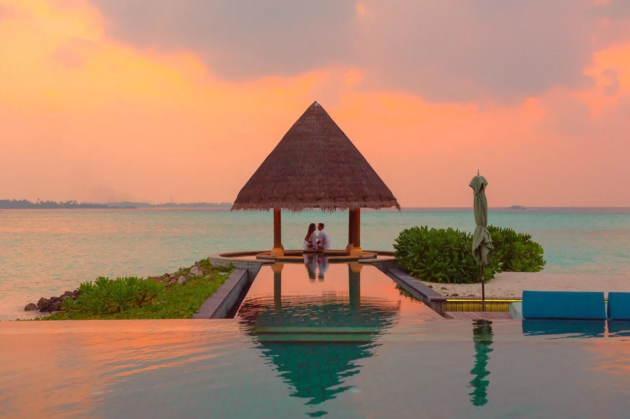 /img/8444-bali-honeymoon-pool.webp