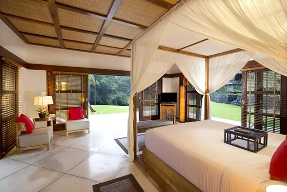 8456 bali villa romantic dinner