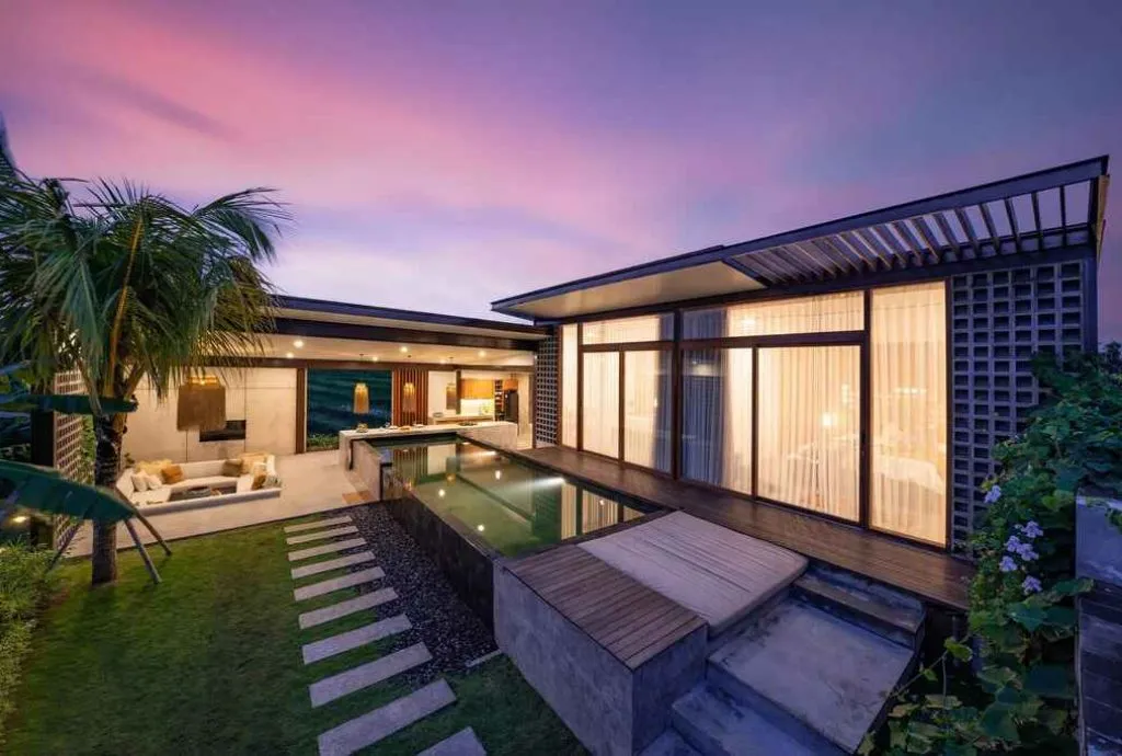 8456 villa seminyak exterior
