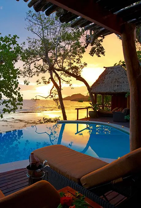 /img/8475-budget-honeymoon.webp